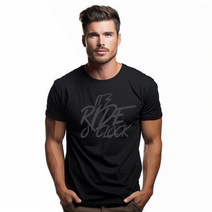 Es ist Ride o' Clock Schwarzes T-Shirt