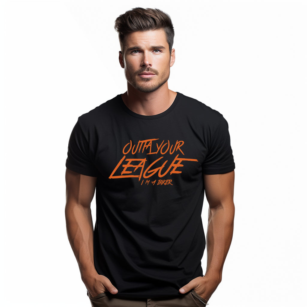 Outta Your League Schwarzes T-Shirt